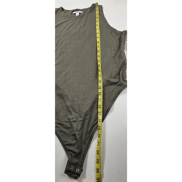 NWT olive green 0X bodysuit XL stretch jersey snap tank comfort career summer - Picture 7 of 8